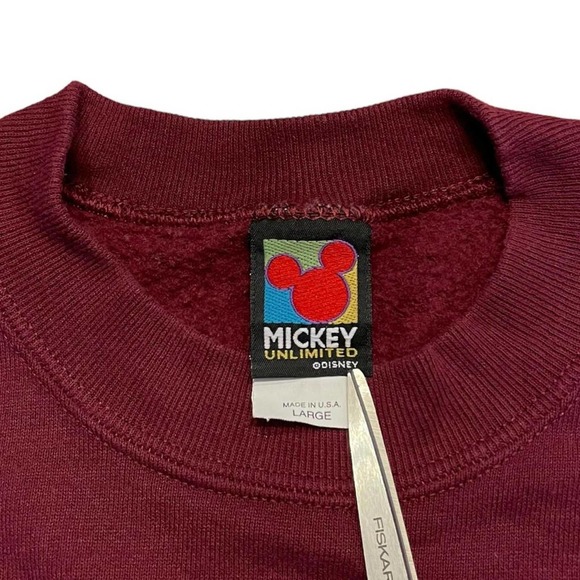 VTG 90s Mickey Mouse California crewneck sweatshirt Disney Unltd Boxy fit Size L - Picture 5 of 5